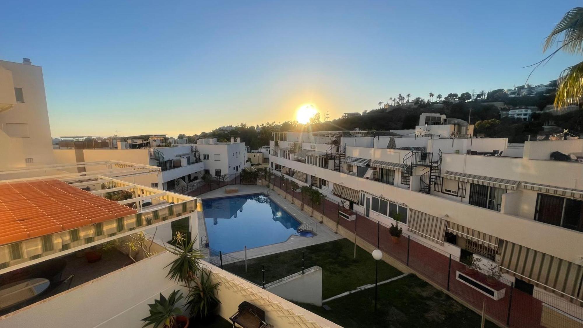 Апартаменти Apartamento Con Vista A La Piscina Бенальмадена Екстер'єр фото