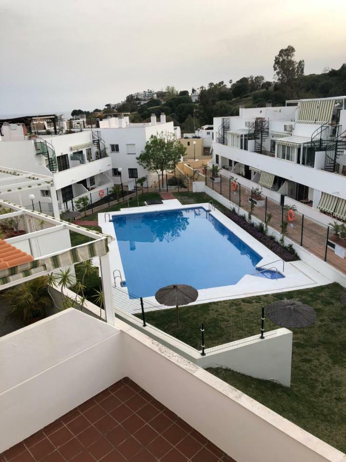 Апартаменти Apartamento Con Vista A La Piscina Бенальмадена Екстер'єр фото